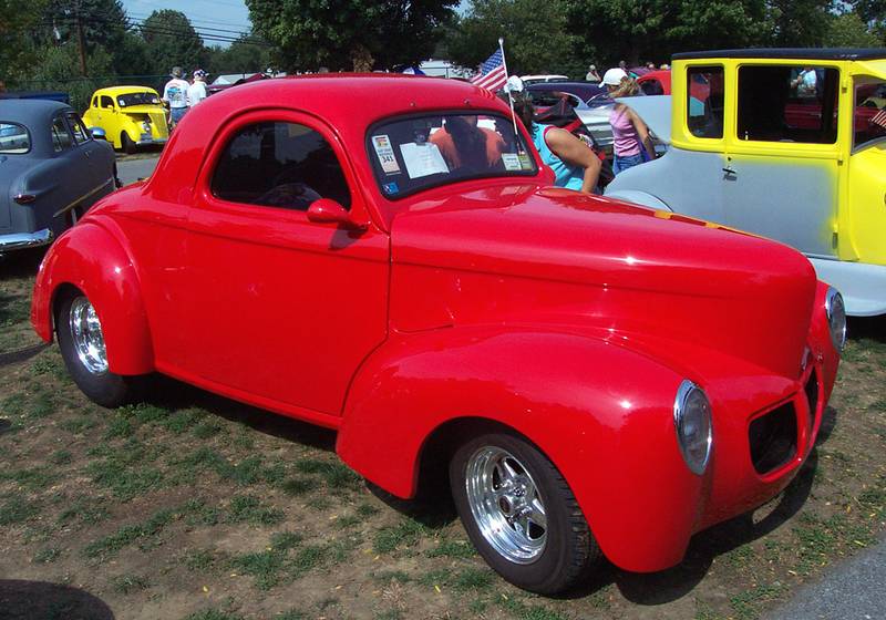 1940-Willys-red-ggr