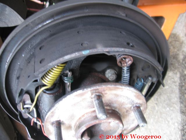 Name:  2003 chevrolet S10 internal rear drum brakes 02.jpg
Views: 1996
Size:  56.8 KB