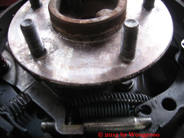 Name:  2003 chevrolet S10 internal rear drum brakes 04.jpg
Views: 1704
Size:  54.0 KB