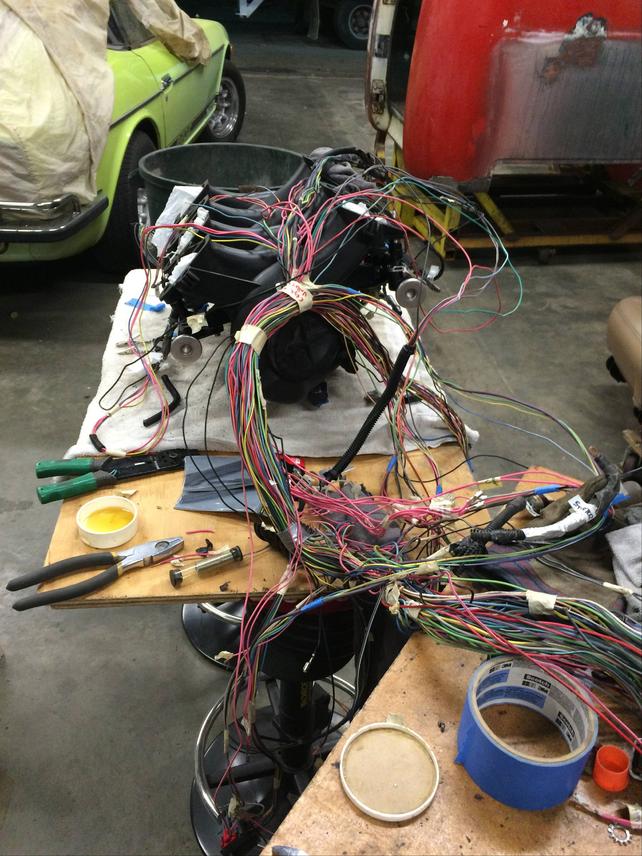 Name:  Wiring Harness mine open1.jpg
Views: 3421
Size:  108.2 KB