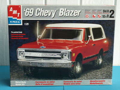 Name:  1969-Chevy-Blazer-Metal-Body-Kit-AMT-ERTL-Mastab.jpg
Views: 1653
Size:  29.1 KB