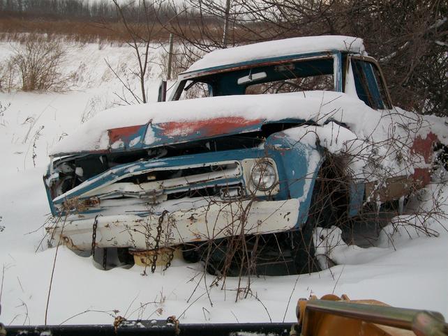 Name:  67 c10 once had a nice front grill.jpg
Views: 617
Size:  64.0 KB