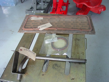 Name:  DD Gaskets & Oil Pickup - small.jpg
Views: 5334
Size:  61.0 KB