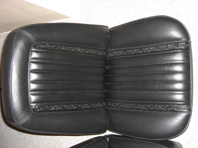 Name:  Blazer seats 005.jpg
Views: 573
Size:  43.3 KB